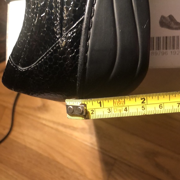 Brand new spring step genuine lacquer leather Corvo loafers - Picture 11 of 11